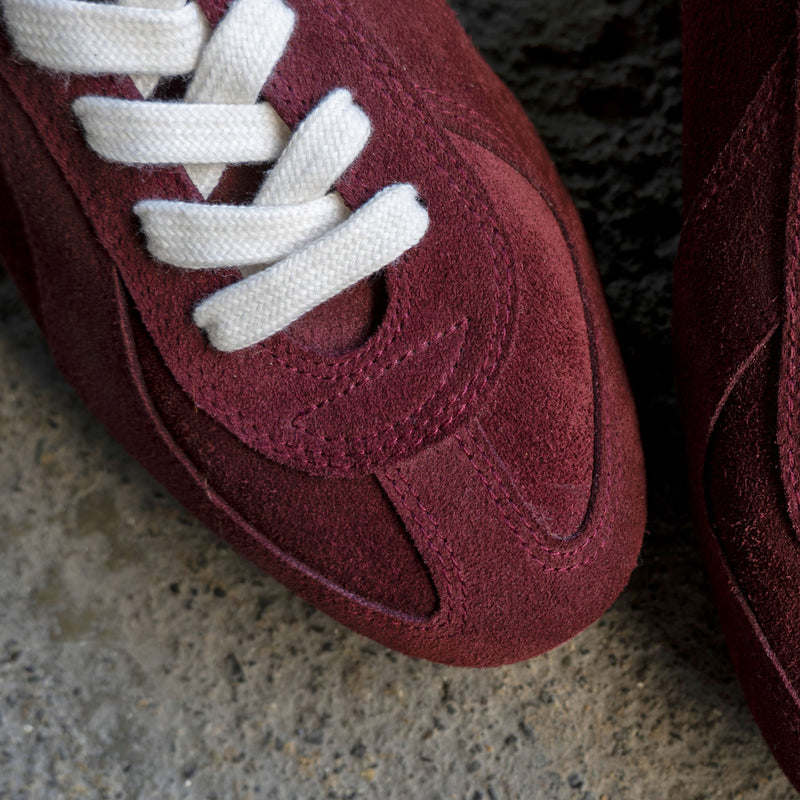 The Brethren Trainer in Bordeaux (Pre-Order)