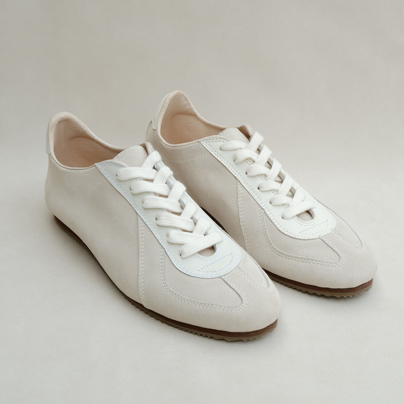 The Brethren Trainer in Dove Grey (Pre-Order)