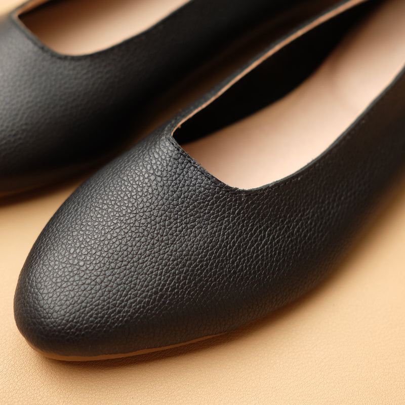 Dailey Shoe in Pebbled Black (Pre-Order)